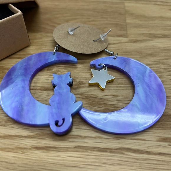 Black Cat Moon Star Purple Earrings Eras Tour Midnights Swiftie Gift w/ Box NEW - Picture 6 of 7